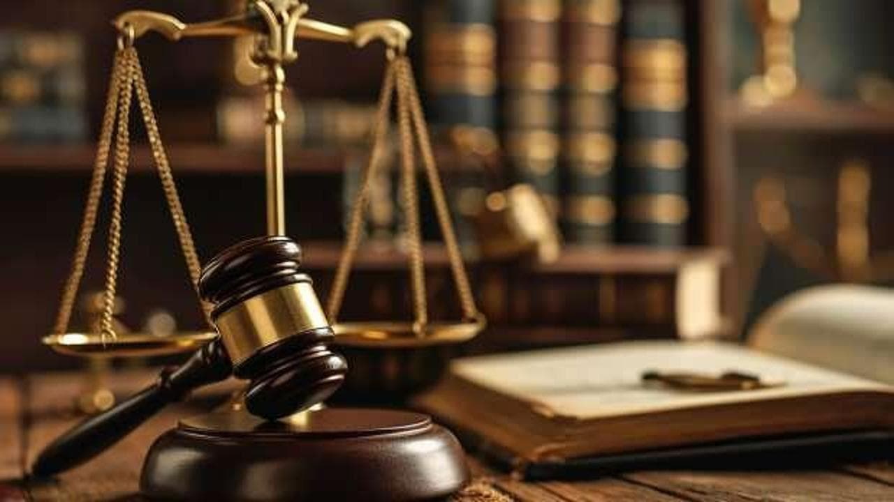 Gelibolu'da Üç Taşınmaz İcra Yoluyla Satışa Çıkarıldı