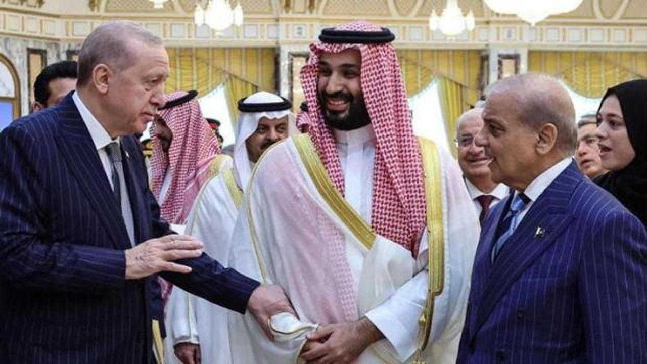 Atina’da Türkiye endişesi büyüyor! Yunan Basını: Ankara artık bölgeyi şekillendiriyor
