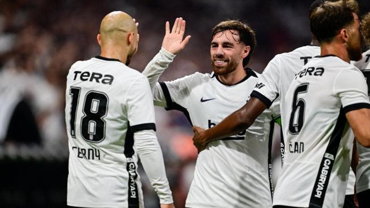 Beşiktaş sezona galibiyetle merhaba dedi! Cerny'in golü 3 puanı getirdi