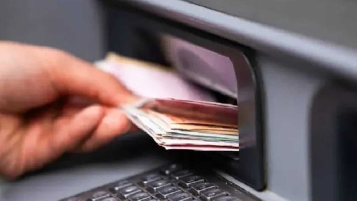 Taraftarlar 'Sıra Bizim Paralarımıza da Gelecek' Diyerek Hesapları Boşaltmaya Başladı