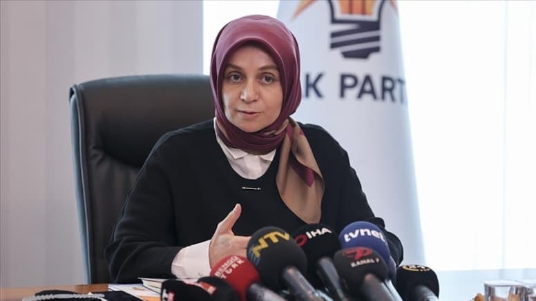 AK Partili Leyla Şahin Usta trafik kazası geçirdi