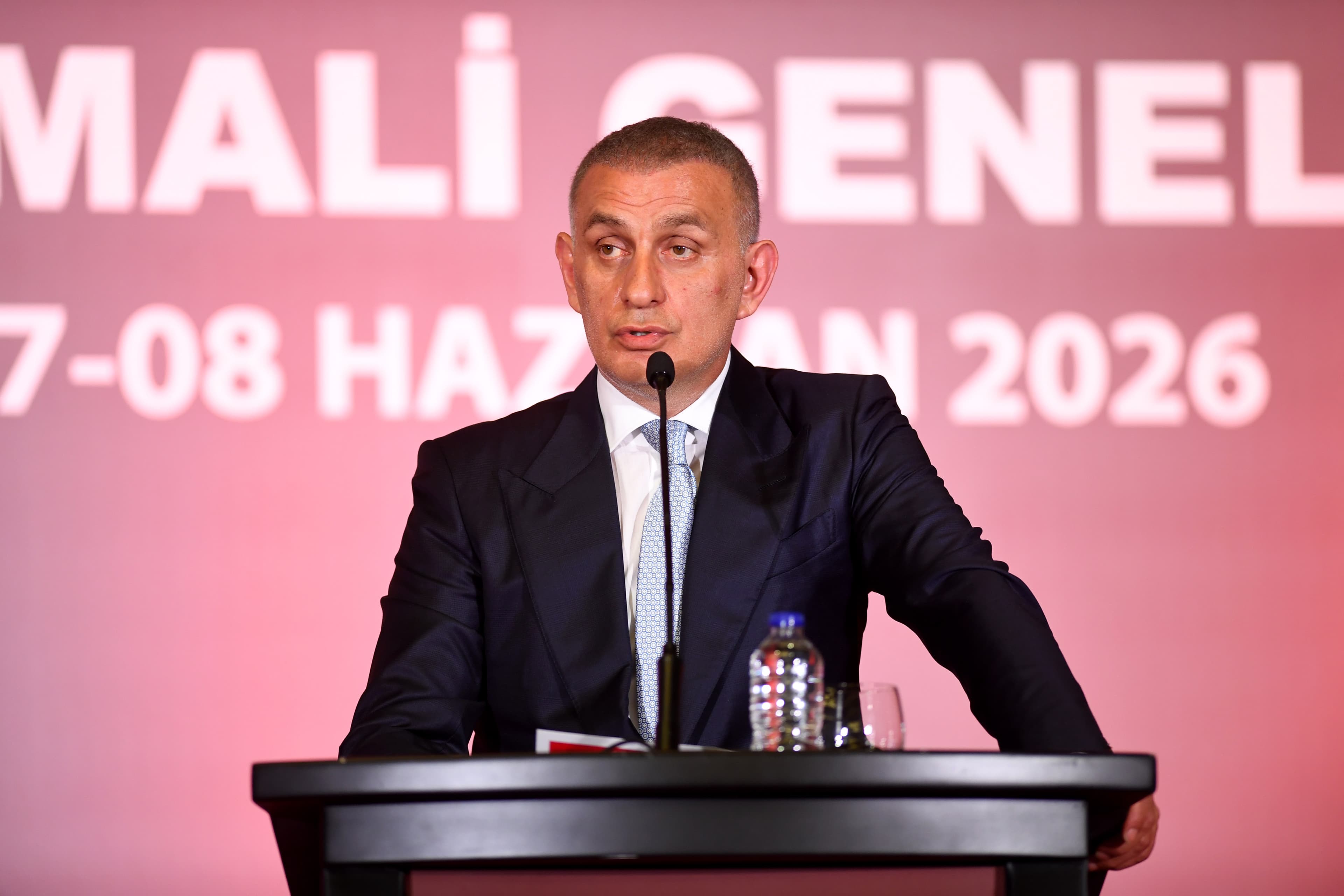 TFF'den genç oyuncuların yüzünü güldürecek karar: Zorunlu kalma uygulaması kaldırılıyor